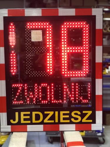 Radar_prędkości_Speed_LUX.jpg
