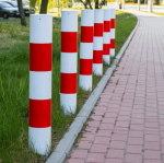 Słupek U12c demontowalny